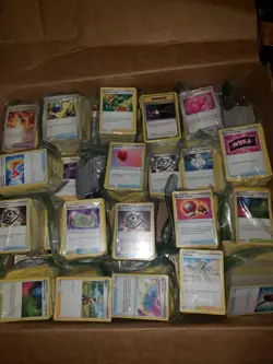 30,000+ Pokemon Cards Bulk Holo/Reverse Holos/RR/Trainers Huge Collection - Image 3