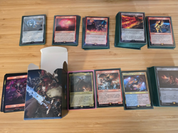 MTG Universes Beyond: Warhammer 40k The Ruinous Powers Commander Deck precon - Image 3