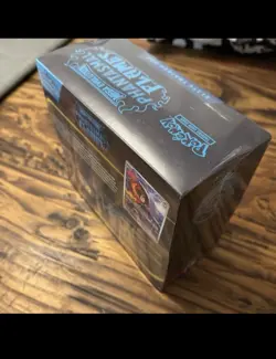 Pokemon TCG: Mega Evolution — Phantasmal Flames Elite Trainer Box sealed - Image 4