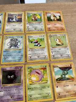 1999 Pokemon Base Set Shadowless Complete Rare Uncommon Common Cards 17-102 - Image 5