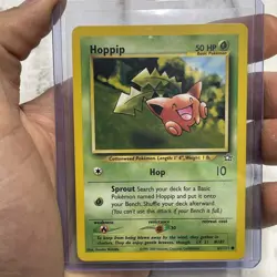 Pokemon Unlimited Neo Genesis Hoppip 61/111 WOTC Non Holo Pokemon Card LP/NM Vtg - Image 1
