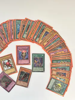 Konami Yu-Gi-Oh! Assorted Lot 185 Cards - Image 4