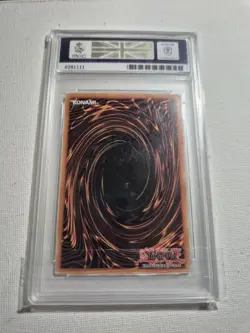 Yu-Gi-Oh! Dark Magician Girl Ghost Rare Card GFP2-EN177 1st Edition - Image 2