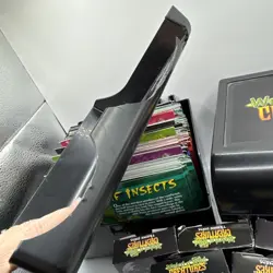 Weird n Wild Creatures Large LOT Info Cards & Trading Cards w/ 2 Cases - Image 5