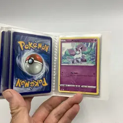 32 x Official Nintendo Pokemon Trading Cards With Mini Portfolio (T3) NS#8743 - Image 2