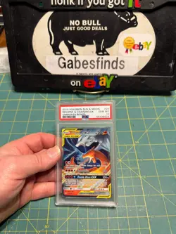 Reshiram & Charizard GX URR 2019 Pokemon Sun And Moon Unbroken Bonds #20 PSA 10 - Image 1