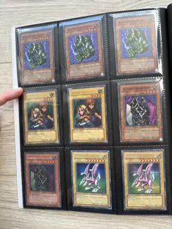 Yu-Gi-Oh Binder Collection Holos Regular And More - Image 2