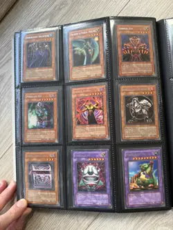 Yu-Gi-Oh Binder Collection Holos Regular And More - Image 4