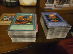 200+ original Yu-Gi-Oh! cards from 1996 some holos - Image 2