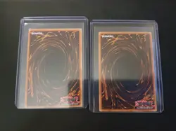 Blue-Eyes White Dragon & Dark Magician MAGO-EN001-2 Gold Rare 1st Ed NM YUGIOH - Image 2