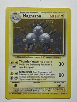 Magneton - 9/102 - Pokemon Base Set Unlimited Holo Rare Card WOTC NM - Image 1