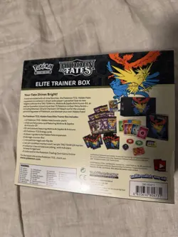 Pokemon TCG: Hidden Fates Trainer Box, 2019 820650804731 - Image 2