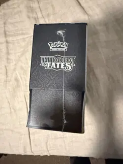 Pokemon TCG: Hidden Fates Trainer Box, 2019 820650804731 - Image 5