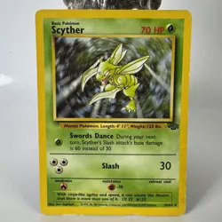 Scyther 26/64 Jungle Set Non Holo Rare Vintage Pokemon Card 1999 WOTC MP - Image 1