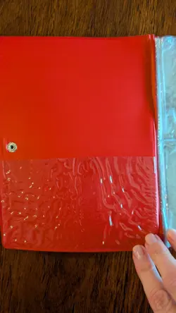 VTG Pokemon Charizard Red Binder With Snap Closure 2002 Empty RS12 - Image 2