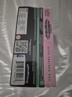 Pokemon TCG: Scarlet & Violet—Paradox Rift Elite Trainer Box - Image 3