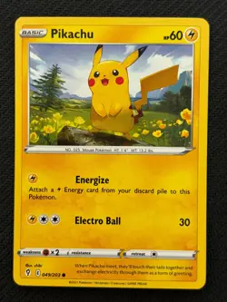 Pikachu 049/203 Evolving Skies Non-Holo ~ Pikachu Gallery - Pokemon TCG - Image 1
