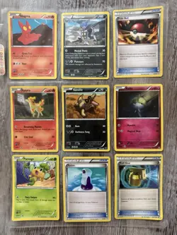 Pokemon Card Lot 90 Cards Mixed - Image 2