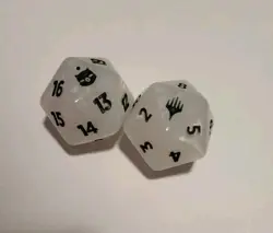 MTG FINAL FANTASY: Bundle D20 Die Spindown - Image 1