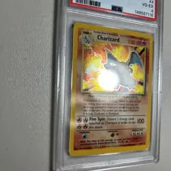 1999 POKEMON TCG BASE SET UNLIMITED CHARIZARD-HOLO PSA 4 - Image 4