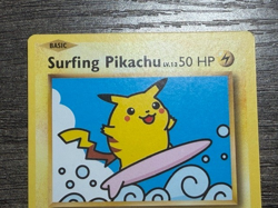 POKEMON NON HOLO SURFING PIKACHU 111/108 RARE EVOLUTIONS NEW ARCEUS SLEEVE LP-NM - Image 2