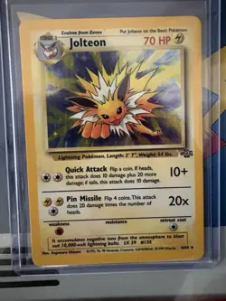 Pokemon Jolteon 4/64 Jungle Holo Rare Unlimited Edition 70 HP Card 1999 - Image 1