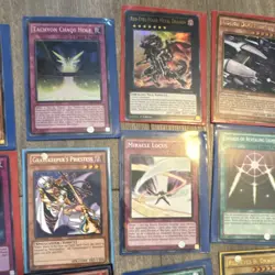 Konami Yu-Gi-Oh! 25 Card Lot Blue-Eyes White Dragon Red-Eyes B. Dragon - Image 3