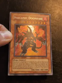 Yu-Gi-Oh! SECRET RARE HOLO CARD VOLCANIC DOOMFIRE CT04-EN004 VLP - Image 2