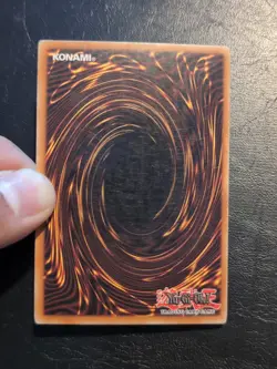 Yu-Gi-Oh! SUPER RARE HOLO CARD Y-DRAGON HEAD MFC-005 1996 VINTAGE PRINT LP - Image 5