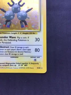 Pokemon Cards: Base Set Rare Holo: Magneton 9/102 - Image 5