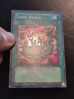 Yu-Gi-Oh! SUPER RARE HOLO CARD TOON WORLD MRL-076 1ST LP - Image 2