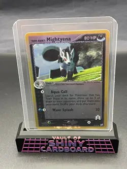 🐺 Team Aqua's Mightyena 30/95 Reverse Holo Pokemon TCG - Image 1