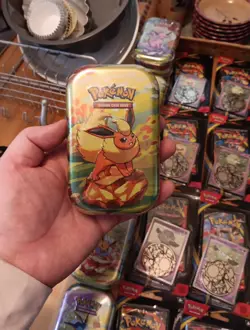 Pokemon TCG Scarlet & Violet 151 Prismatic Evolutions Mini Tin Flareon Sealed - Image 1