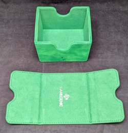 Sidekick 100+ XL GREEN Deck Box GameGenic Holds 100 Cards for TCG's MTG Pokemon - Image 4