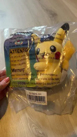 Pokemon Center EUIC 2026 Exclusive Pikachu TCG Card Holder Plush Brand New - Image 2