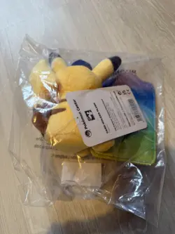 Pokemon Center EUIC 2026 Exclusive Pikachu TCG Card Holder Plush Brand New - Image 5