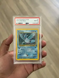 Pokemon TCG 1999 Articuno Holo PSA 8 - Image 1