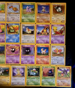 POKEMON TCG LOT OF 35 VINTAGE CARDS LP - Image 3
