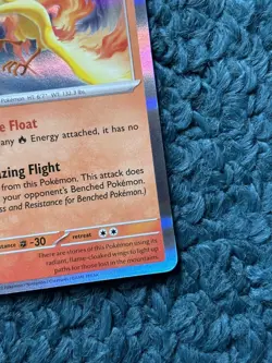 MOLTRES 146/165 Scarlet & Violet 151 Set - HOLO RARE Pokemon Card - NM - Image 4