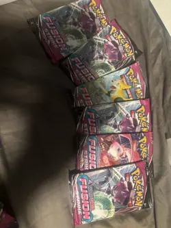 Pokemon TCG Fusion Strike Booster Pack Lot Of 6 - Image 1