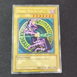 Konami Yu-Gi-Oh! Dark Magician Spellcaster SDY-006 - Image 1