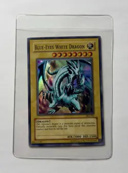 Blue-Eyes White Dragon SKE-001 Starter Deck: Kaiba Evolution Unlimited - Image 1