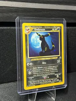 Umbreon 13/75 Pokemon Card Hologram Vintage 90's Nintendo Neo Discovery Swirl LP - Image 3