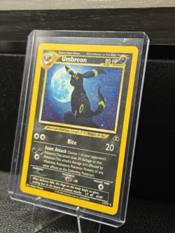 Umbreon 13/75 Pokemon Card Hologram Vintage 90's Nintendo Neo Discovery Swirl LP - Image 5