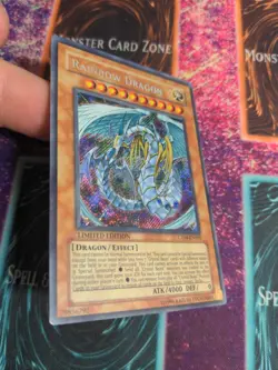 Yu-Gi-Oh! Rainbow Dragon CT04-EN005 Limited Secret Rare NM - Image 2