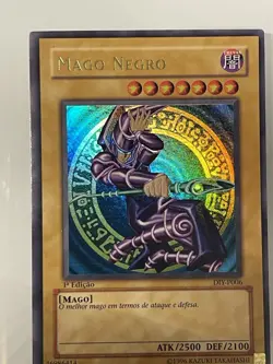 Yugioh Mago Negro Dark Magician Portuguese 1st Ed LP DIY-P006 Ultra - Image 4