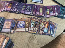🔥HUGE YUGIOH LOT 1000+ CARD LOT STAPLES HOLO NON HOLO RARES + DECK CORES - Image 2