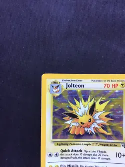 Pokemon Cards: Jungle Rare Holo: Jolteon 4/64 - Image 3