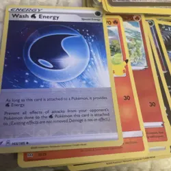 Pokemon TCG V Powers Tin Eevee V w/Variety Lot Pokemon Cards - Image 4