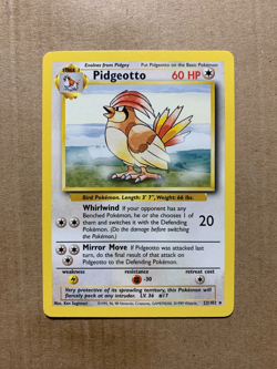 Pidgeotto 22/102 Base Set - Rare Pokemon Card - NM/Mint - Image 1
